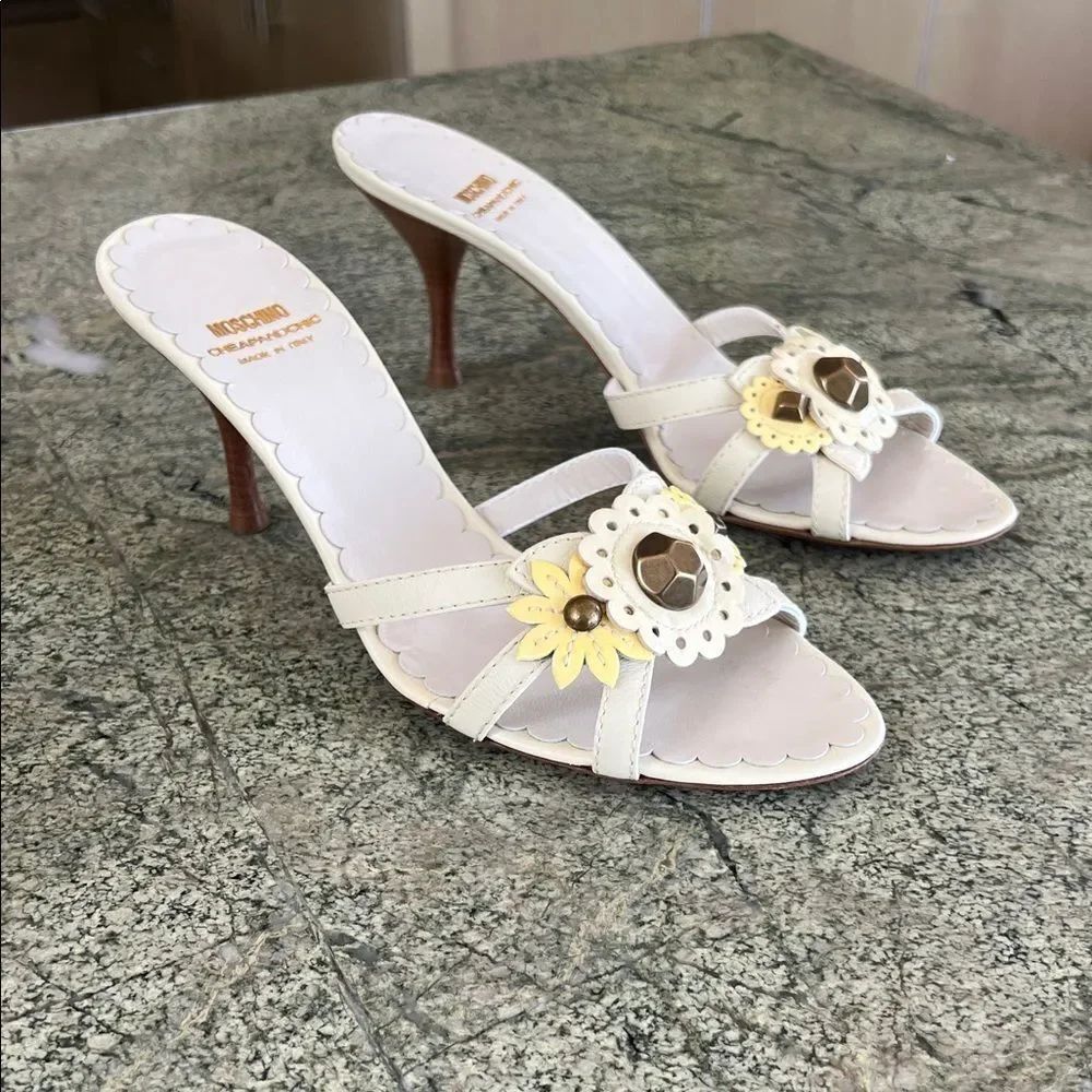 Moschino Y2K Cream and Gold Embellished Heels 8.5